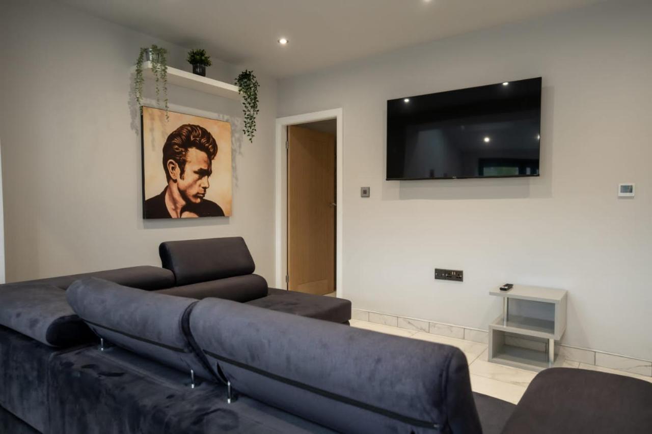 Billie Island Apartments Slaithwaite Εξωτερικό φωτογραφία