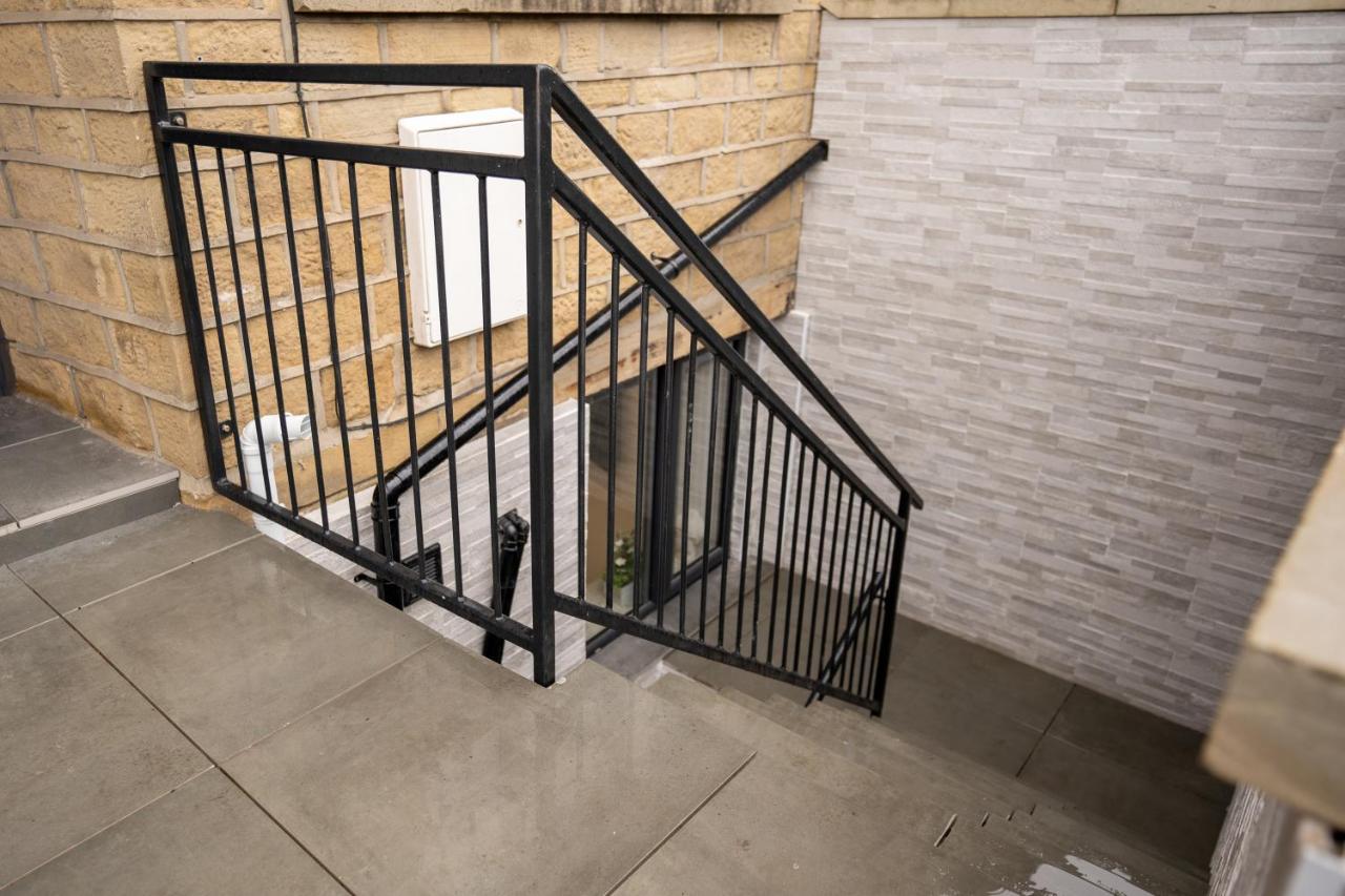 Billie Island Apartments Slaithwaite Εξωτερικό φωτογραφία